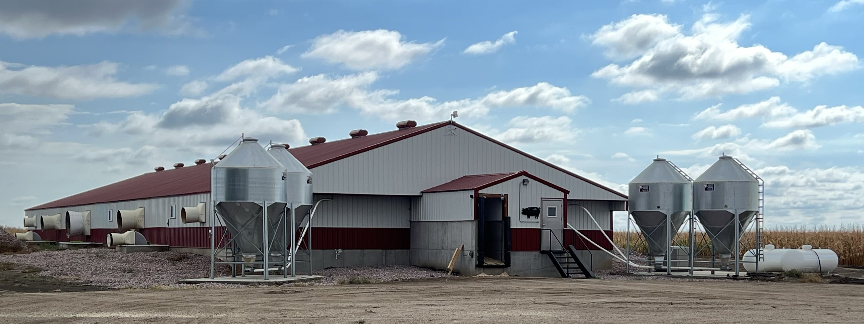 Mt. Vernon Farmer Summit Contracting for Livestock…