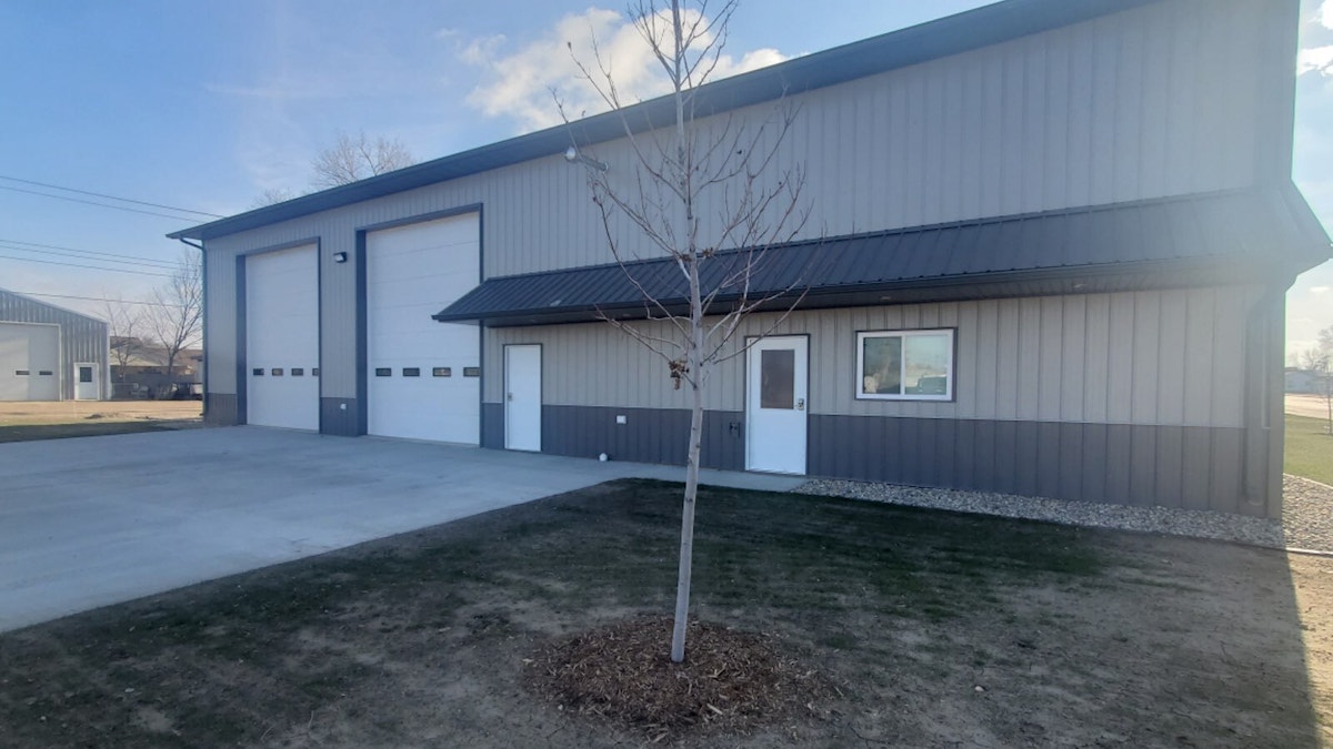 60x80x18 Shop with  Mancave, Redfield, SD